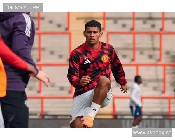 曼联形势向好冬窗不再急迫莱昂外租或成新选择 曼联形势向好冬窗不再急迫莱昂外租或成新选择