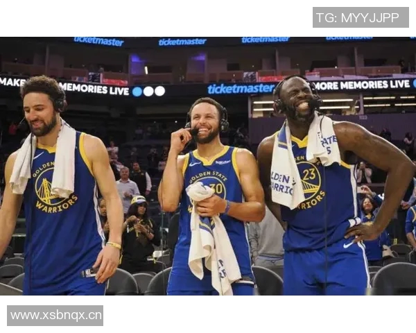 库里称勇士队深度令人惊叹可能对其他球队构成巨大威胁 库里称勇士队深度令人惊叹可能对其他球队构成巨大威胁