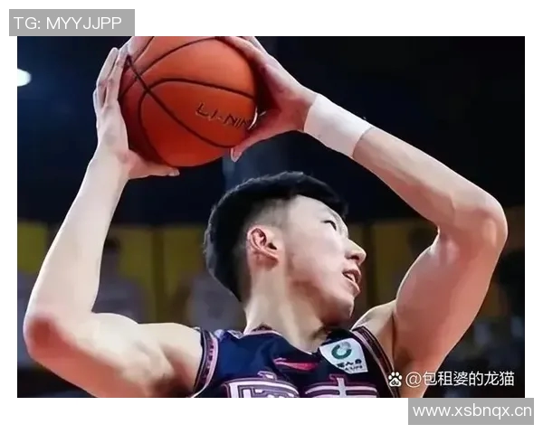 周琦上半场表现抢眼三投全中贡献6分2篮板2助攻并送出3记大帽