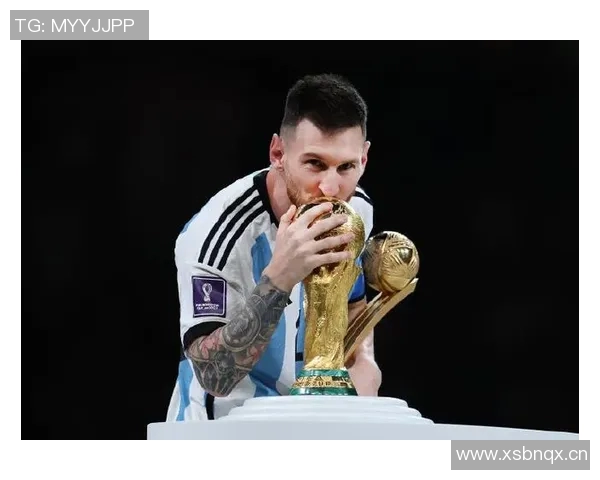 梅西职业生涯数据揭秘：进球896助攻405荣膺46座冠军与8个金球奖